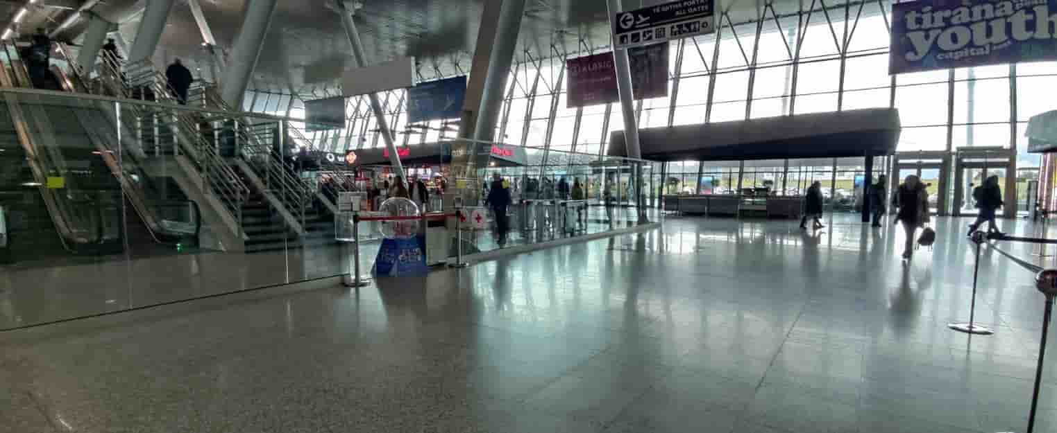 Aeropuerto de Tirana