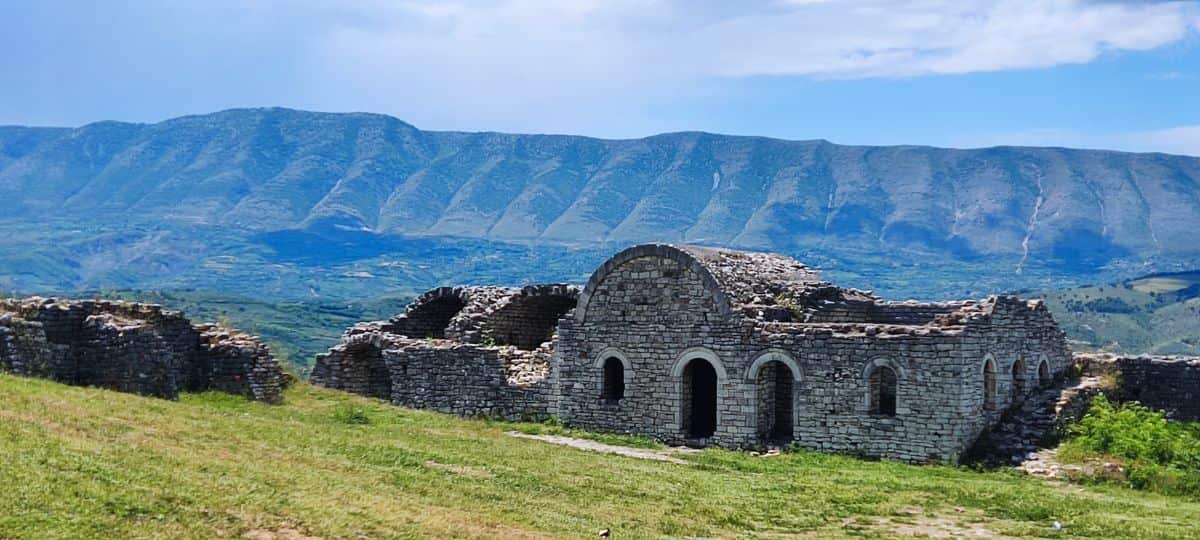 Guarnición de la Acrópilis de Berat.