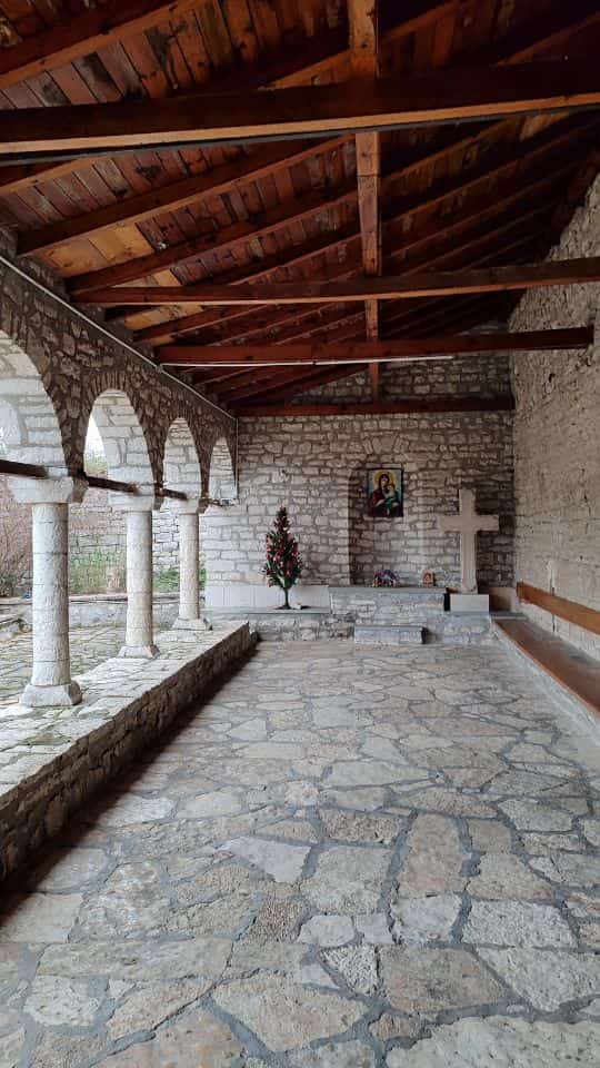 Pórtico San Espiridion en Berat