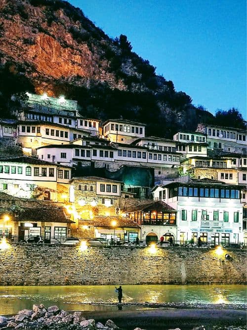 Berat de noche