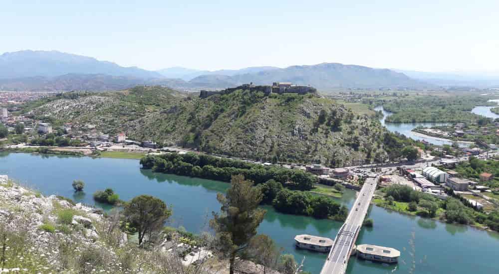 Vista aérea del rio Drin