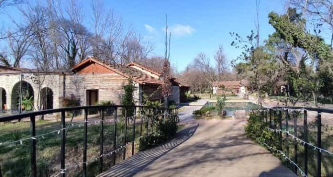 Pabellón de caza