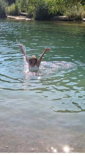 Aguas transparentes, fresquitas y casi sin nadie.